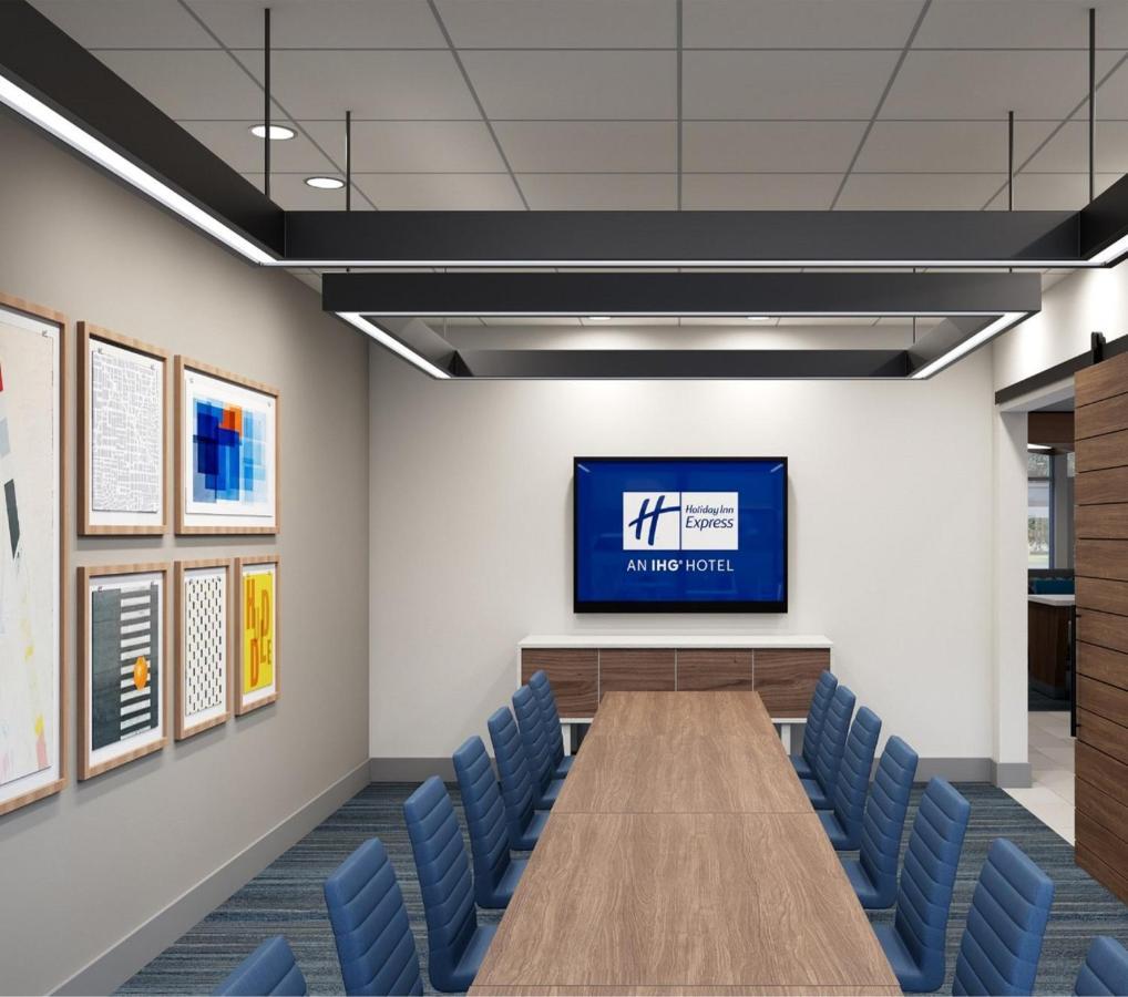 Holiday Inn Express & Suites Prince Albert - South By Ihg Bagian luar foto