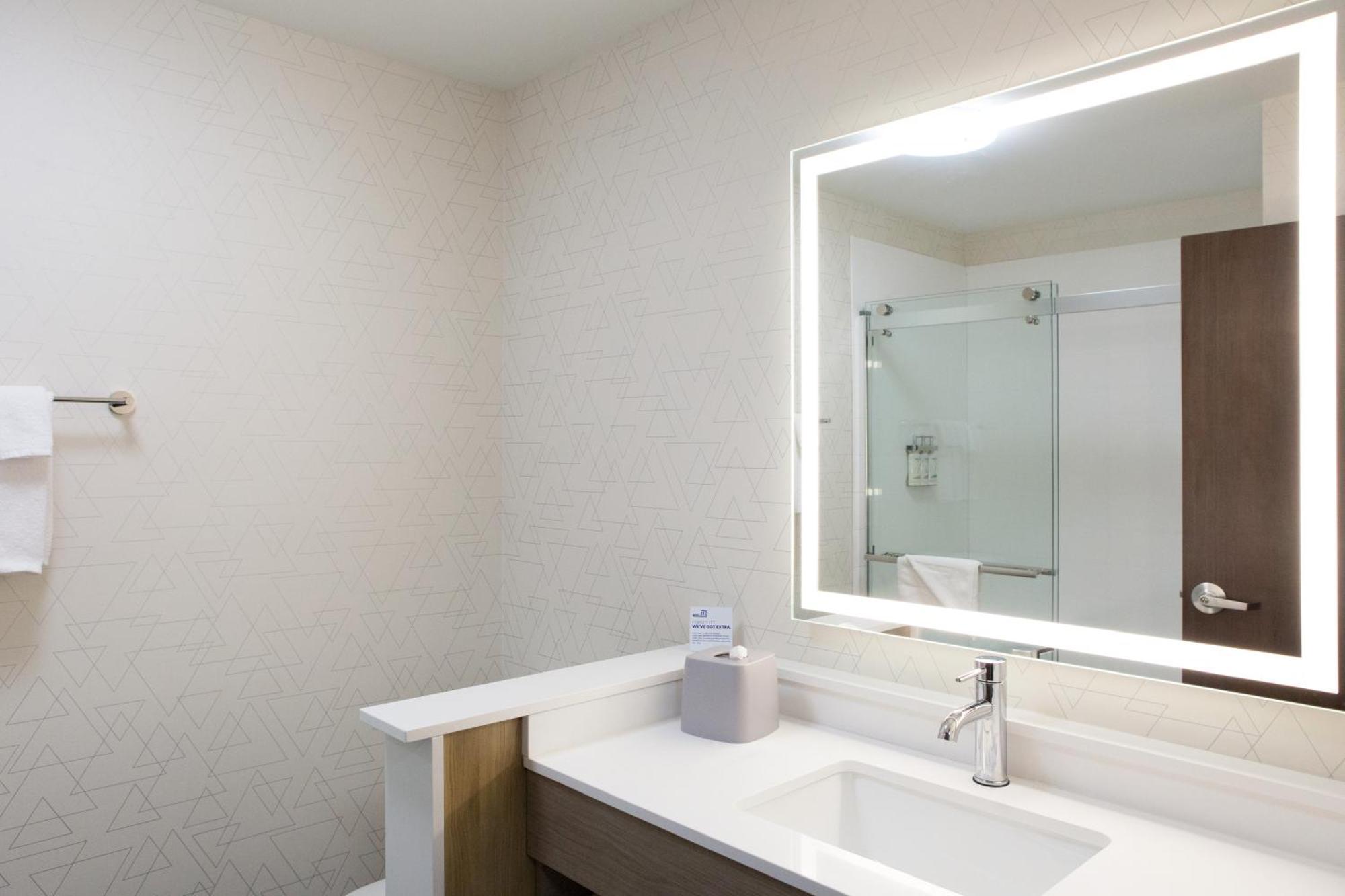 Holiday Inn Express & Suites Prince Albert - South By Ihg Bagian luar foto