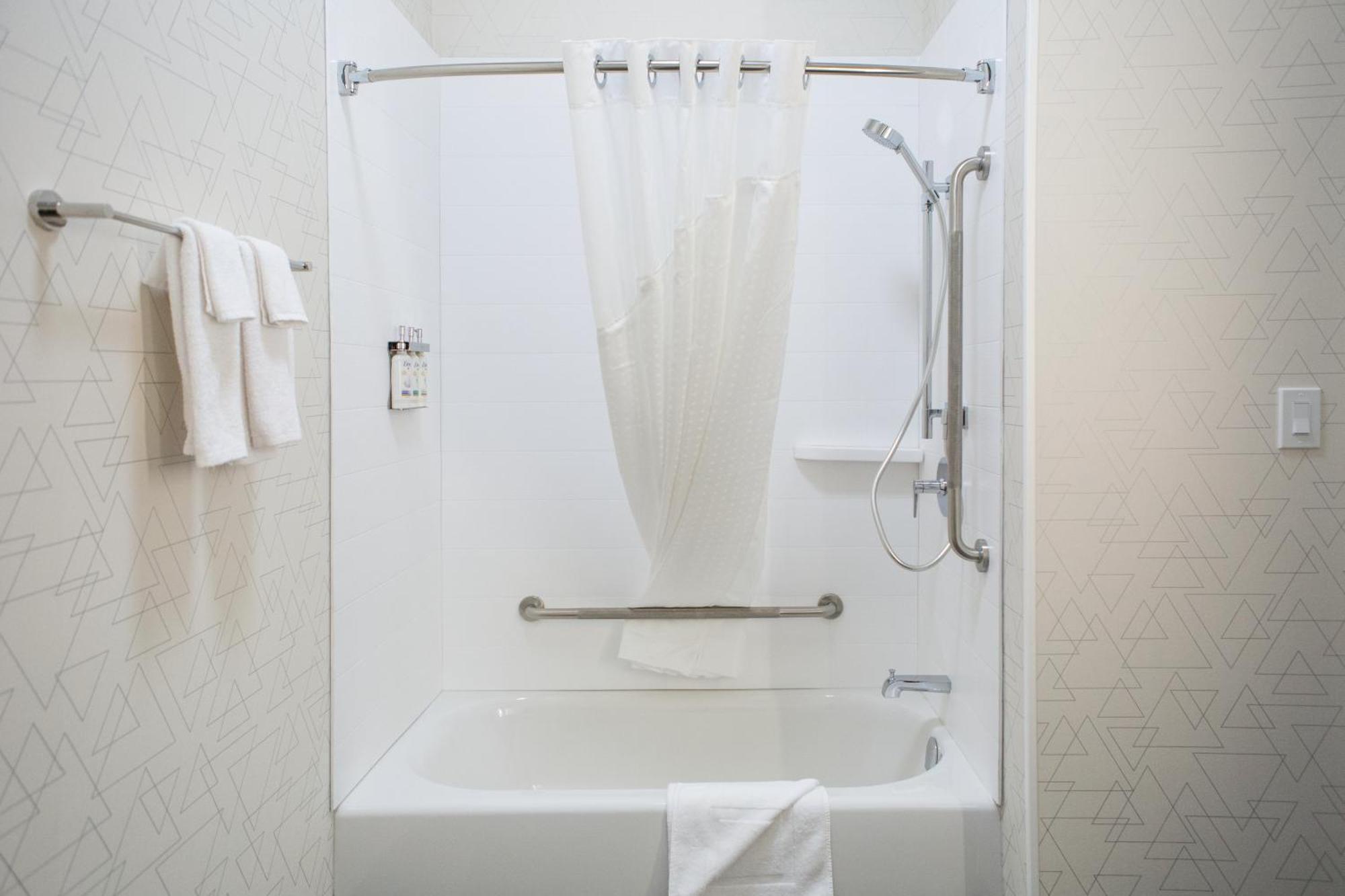 Holiday Inn Express & Suites Prince Albert - South By Ihg Bagian luar foto