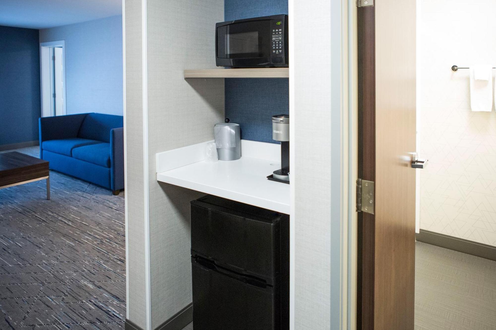 Holiday Inn Express & Suites Prince Albert - South By Ihg Bagian luar foto