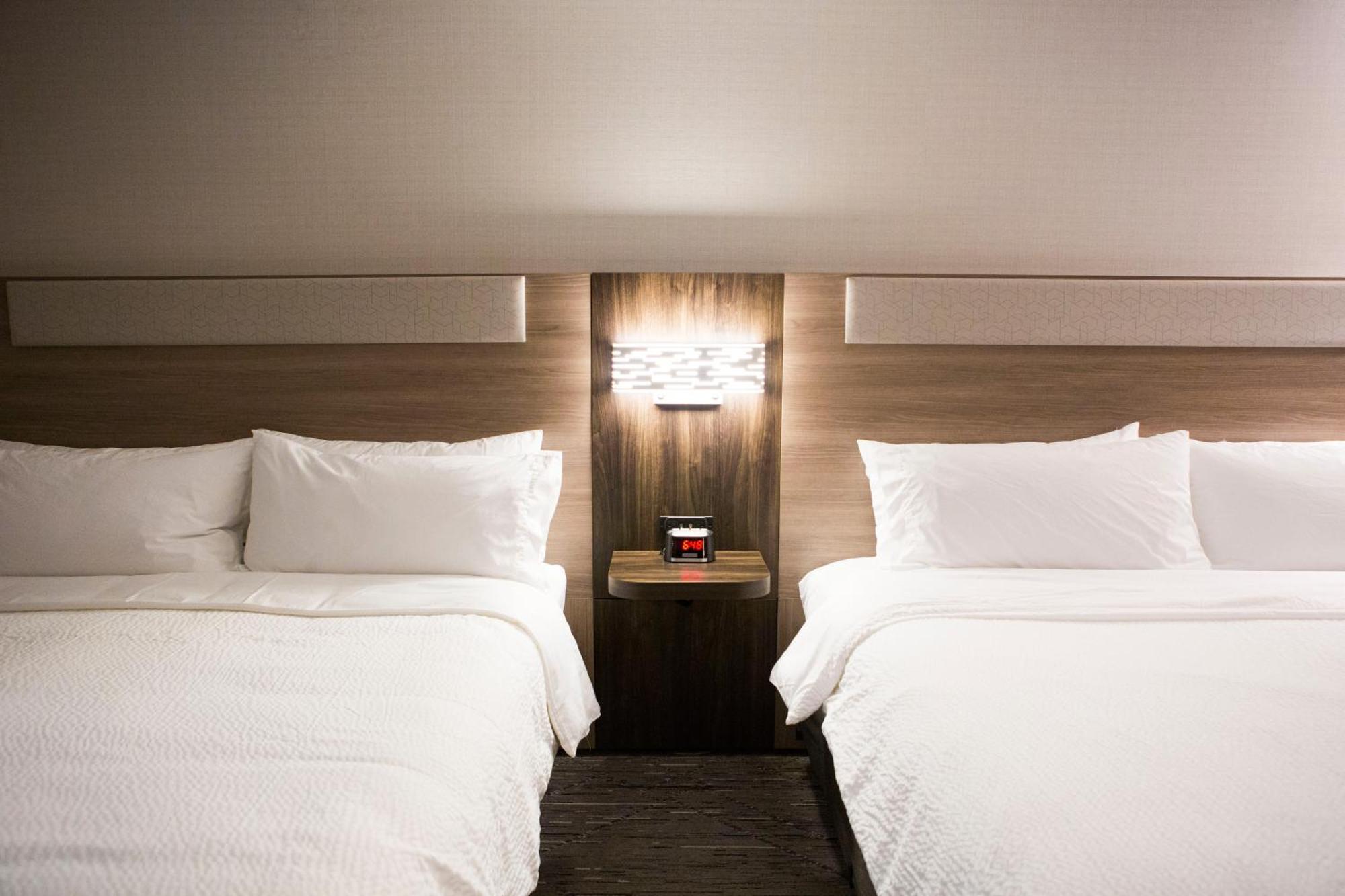 Holiday Inn Express & Suites Prince Albert - South By Ihg Bagian luar foto